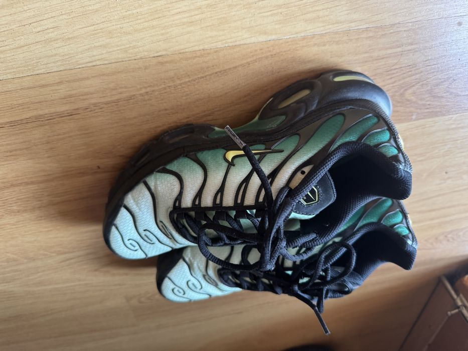 Nike NIKE AIR MAX PLUS OG 38,5 номер