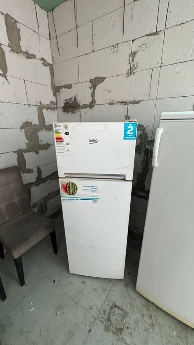 Продам холодильники