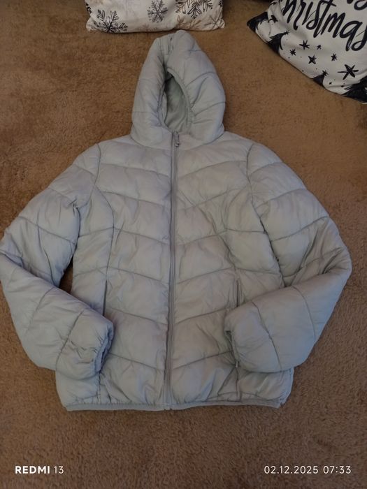 Дамско олекотено яке