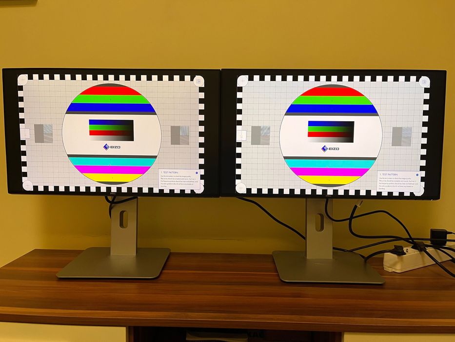 2 бр монитори Dell U2417H