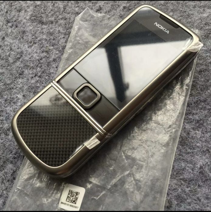 Nokia 8800 e-1 Carbon Arte