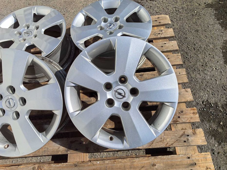 16 цола 5 х 110 мм Опел / Фиат / Шевролет - 6,5 Инча / ЕТ 41