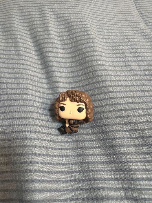 Фигурки kinder joy stranger things осд очень странные дела