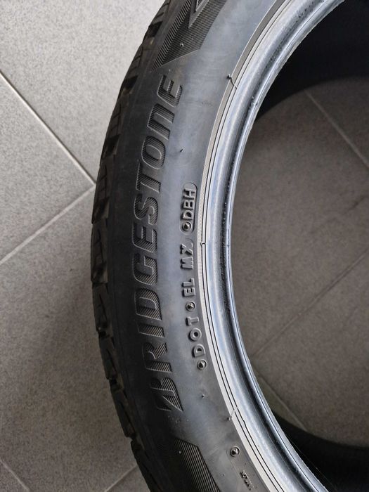 Зимни гуми 265/45 R21