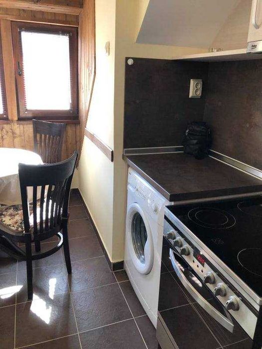 Дава се под наем Двустаен апартамент в Бургас, Изгрев - 67 кв.м за 204 € - Снимка #6