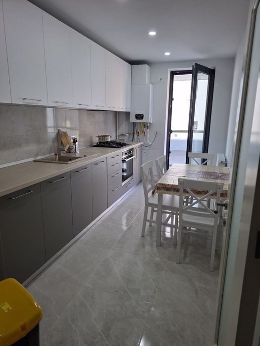 Apartament 2 camere de inchiriat