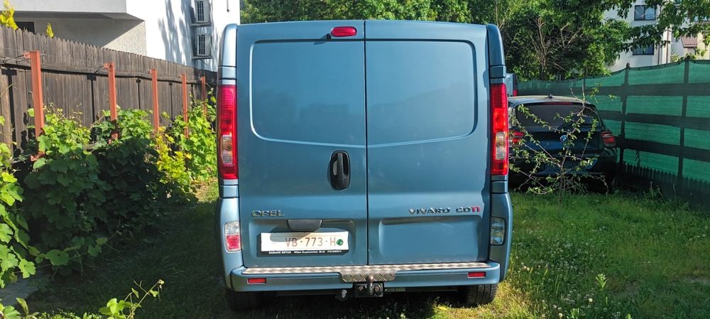 Opel Vivaro 2,0 Model Lung 2014 Navigație, Cameră spate.