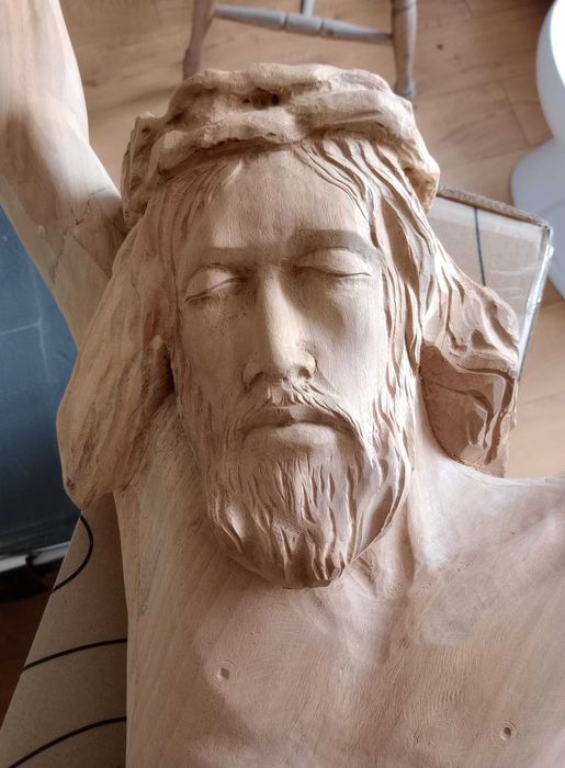 Crist Christ sculptat in lemn 120 cm. lungime