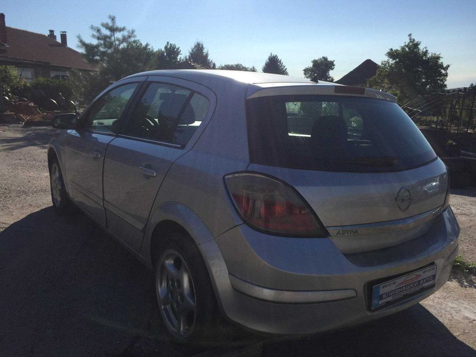 Само на части Opel Astra 1.7 CDTI