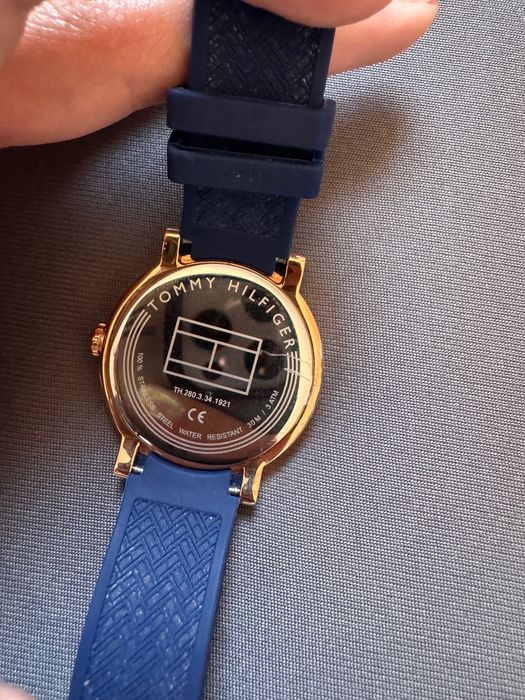 Дамски часовник Tommy Hilfiger