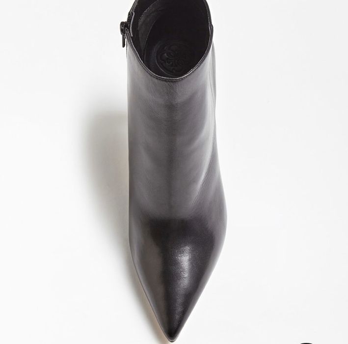 Pantofi botine GUESS masura 40