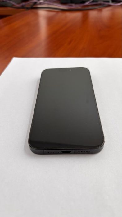 Айфон 15 про. Черный.