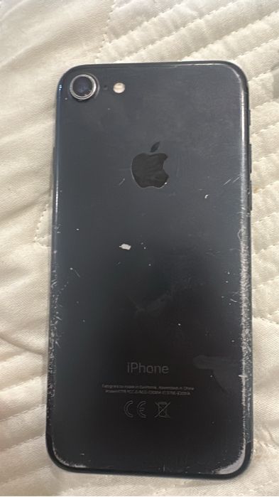 Iphone 7 32 гб , работает