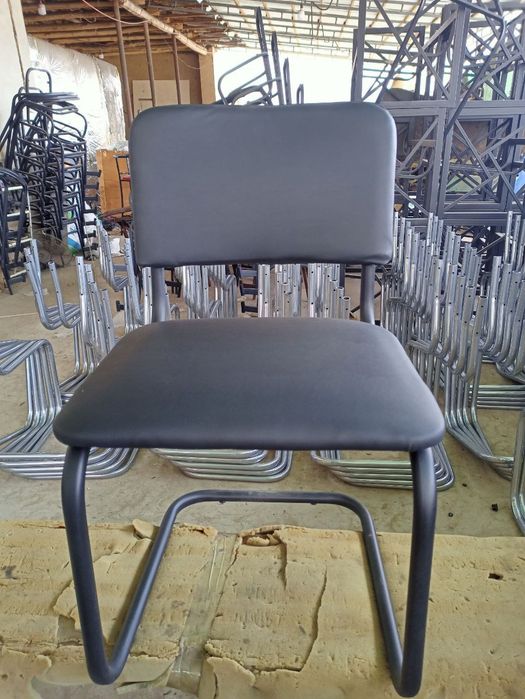 Stul silva ofis uchun