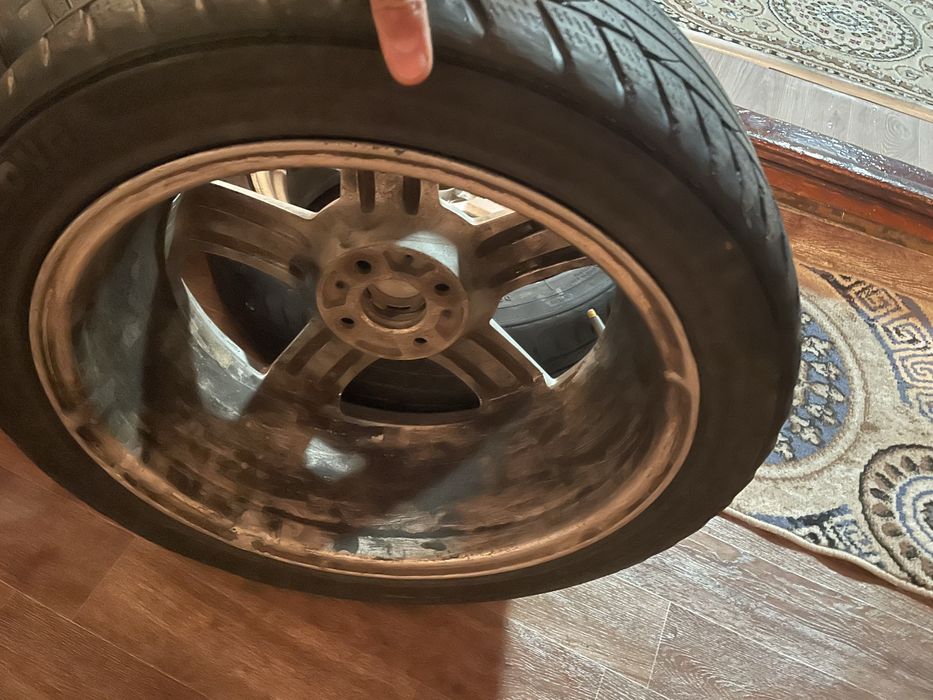 Продам Торусы 17 с липучкой