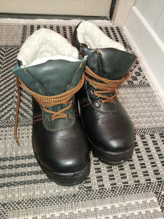 Сапоги зимние утепленные