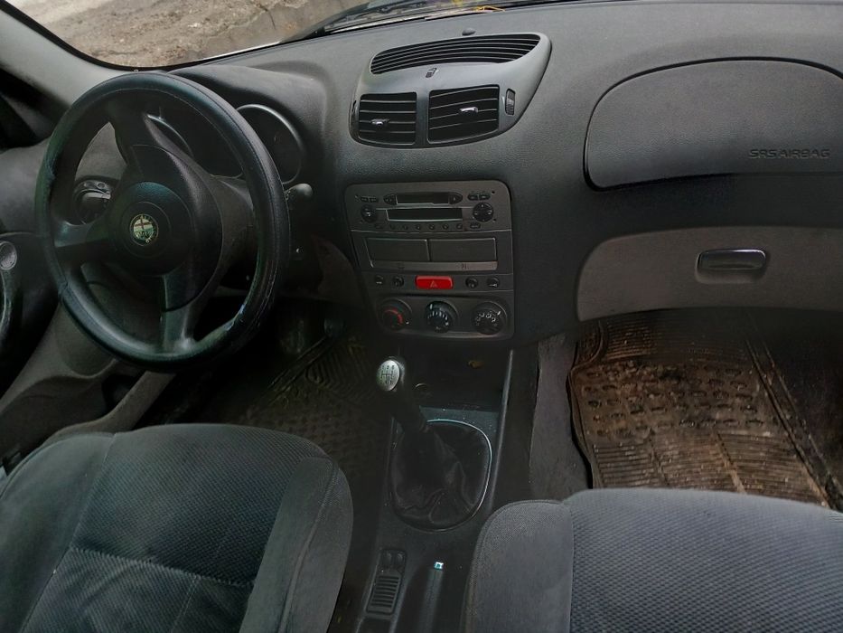 Alfa romeo 147   1.6 twin spark