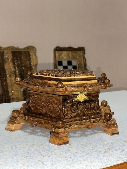 Шкатулка ручной работы