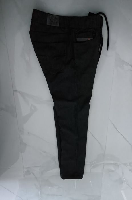 Pantaloni DIESEL Casual  nu Gant Polo Tommy