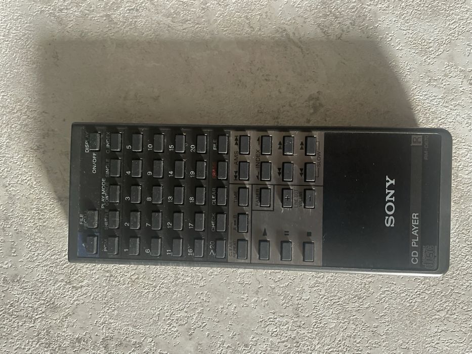 CD проигрыватель Sony cdp338esd