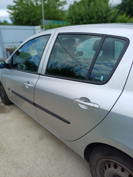 RENAULT Clio 2007 — imagine 4