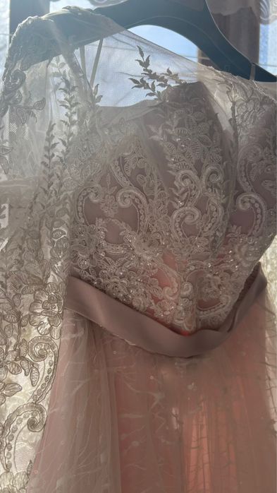 Свадебное или выпускное платье