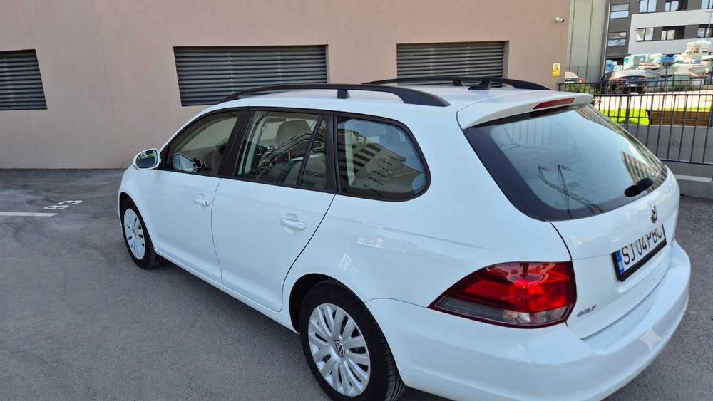 VOLKSWAGEN Golf 2011 — imagine 4