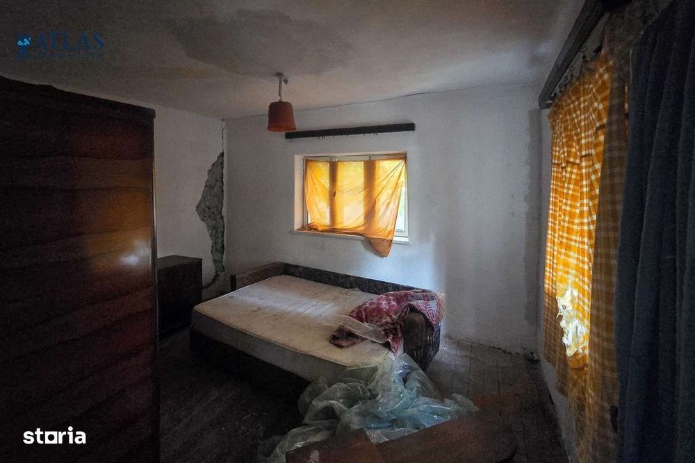 Casă Eforie Sud, ultracentral, 2 fronturi la stradă, 450 mp teren