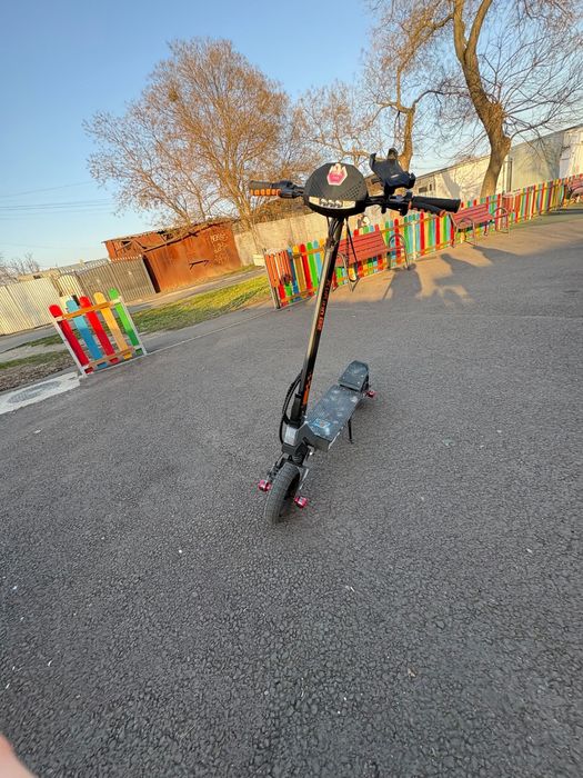 Trotineta kukirin g 2