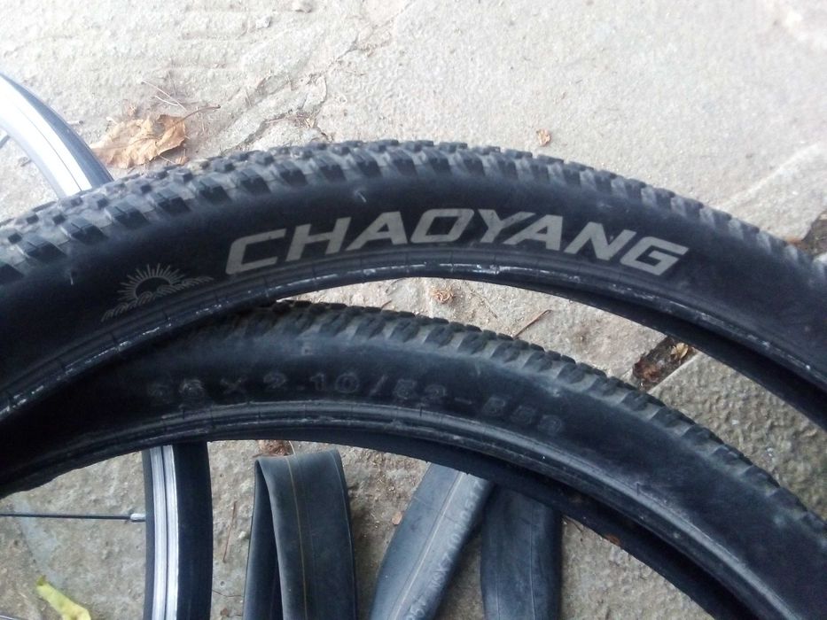 Велосипедни капли и гуми