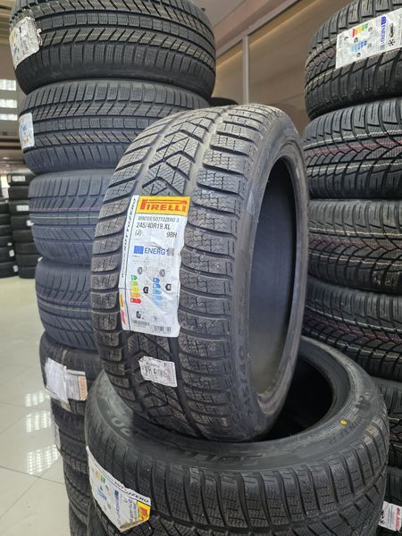 245/40/19 PIRELLI 4бр