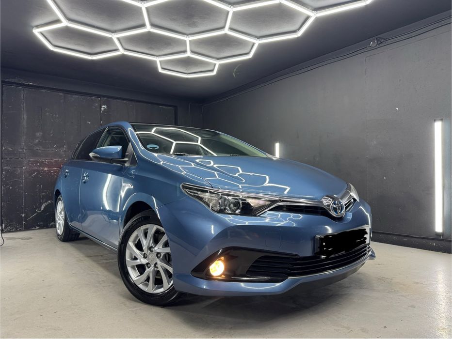 Toyota Auris Toyota Auris 1.8 hybrid/ 2016/ unic proprietar/ stare perfectă