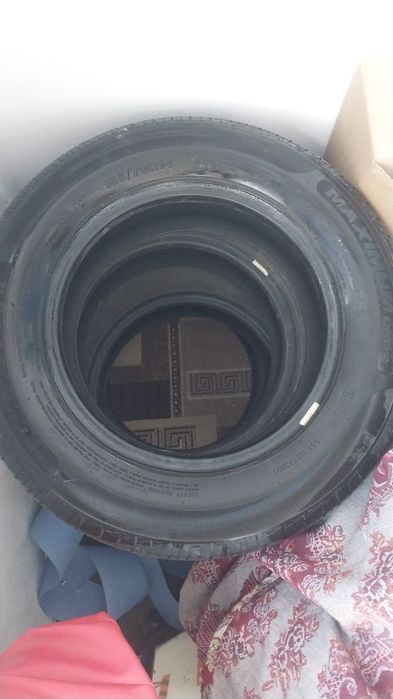 Продам летние Шины 185/70/14