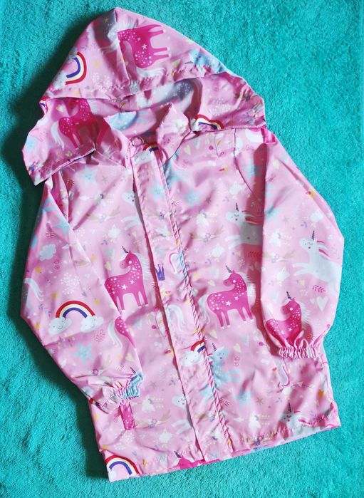 Новая лёгкая куртка 2 в 1. На 9-10лет.