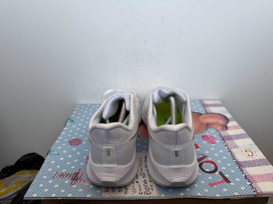 Nike Air Zoom Pegasus 39''оригинални маратонки 45 номер