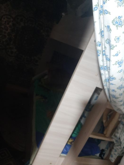 Срочно продам кровать двухяростная