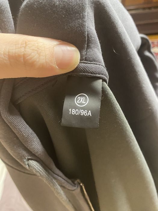 Зип худи Adidas.