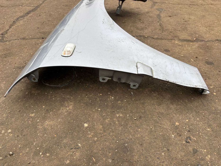 Aripa stanga/dreapta Audi A4 B7 an 2006