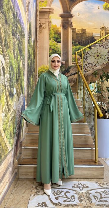 Assal Abaya / Koʻylak