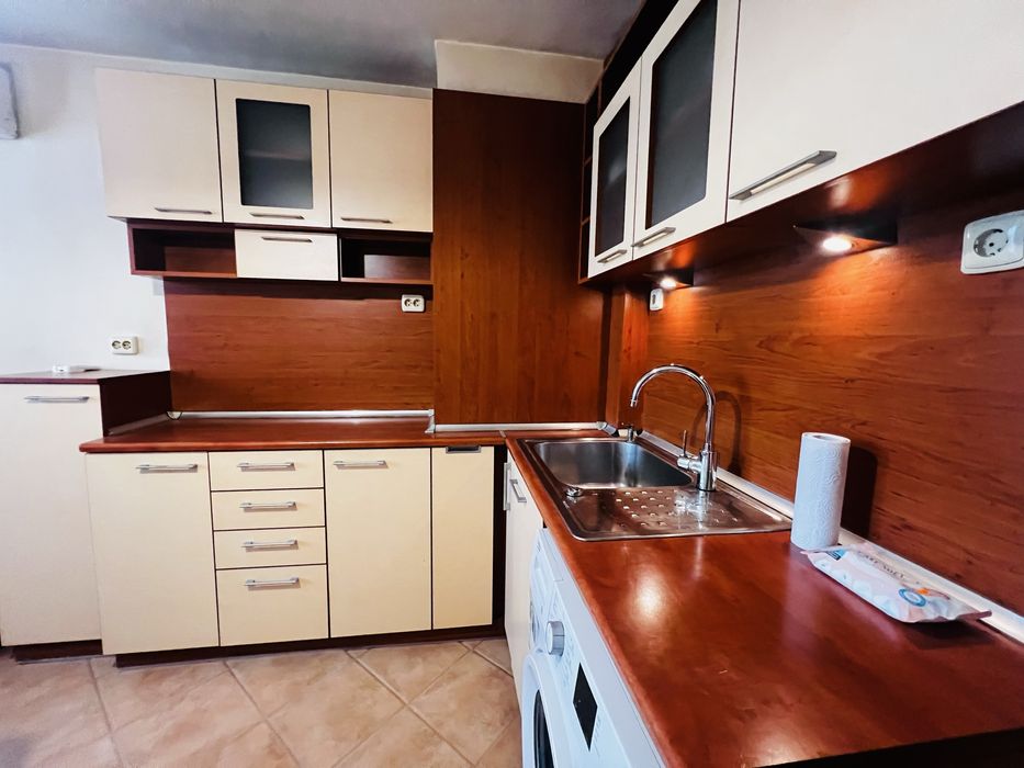 Дава се под наем Двустаен апартамент в Варна, Лятно кино Тракия - 60 кв.м за 351.9 € - Снимка #1