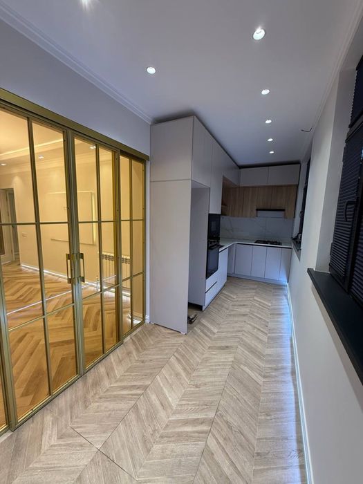 Продается квартира Юнусабад 14кв. 2(3)/3/4