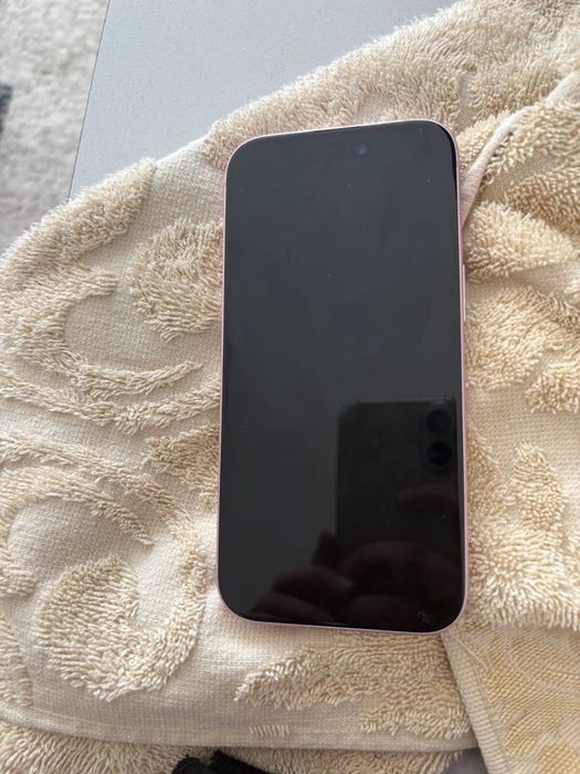 Айфон 15 128гб срочнооо