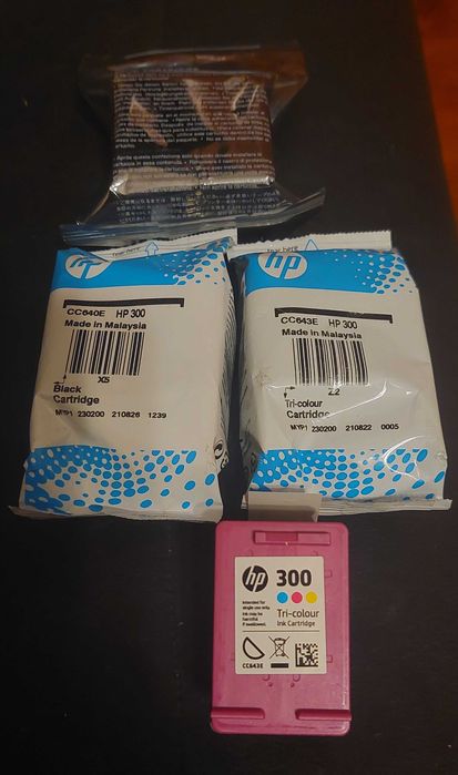 Cartus HP 300 Negru Color