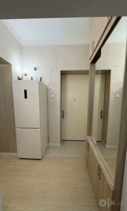 Квартира на Новомосковкая -кафе Бредли 2/2/4 Высокопотолочка
