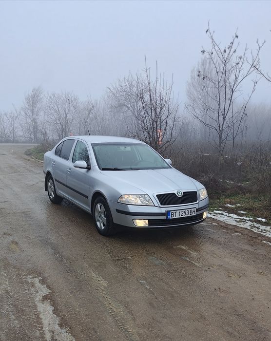 Skoda Octavia 1.6 FSI 115 к.с. • 178 600 км • Първи собственик