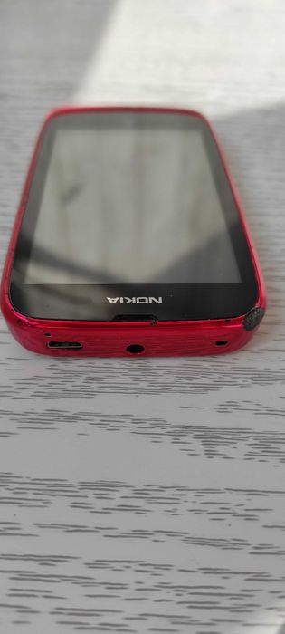 Телефон Nokia Lumia 610