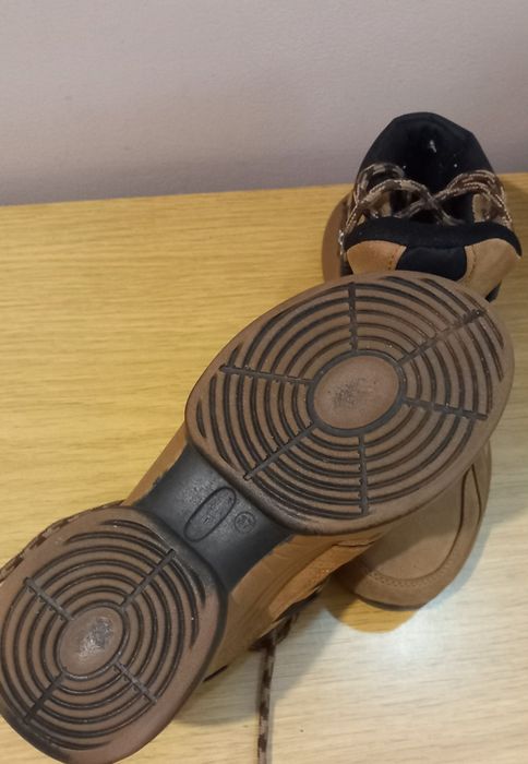 Зимни обувки Adidas