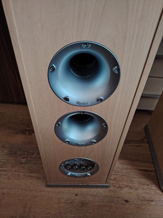 Продава се магнат