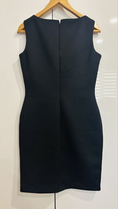 Нова рокля dkny черна