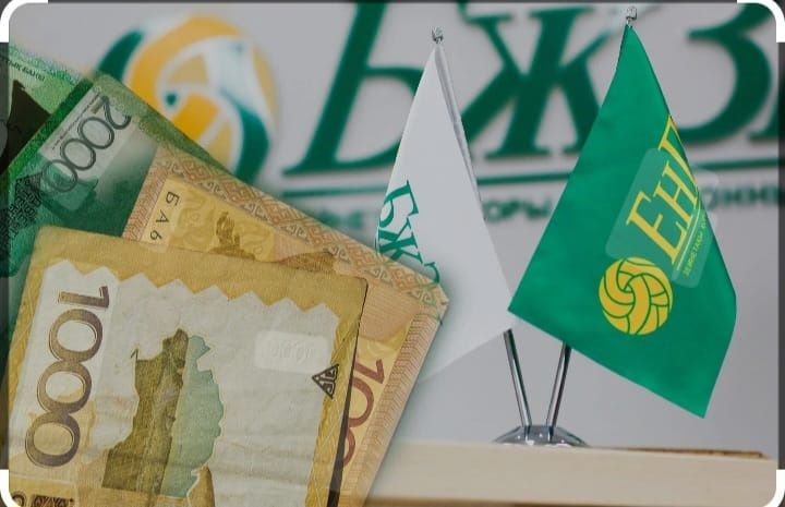 Продаю дубленку, сапоги, одежда соко выжымалка